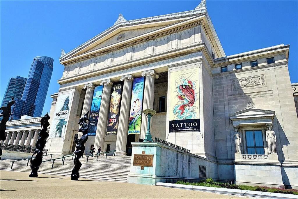 Mccormick Place: Spacious 3br Family Haven Chicago