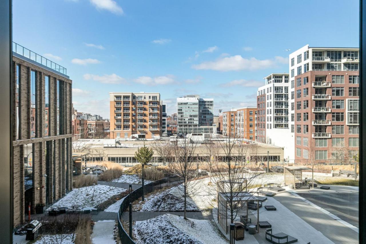 Apartment W Loop 1br W Pool Gym Wd Nr Fulton Mkt Chi-627 *