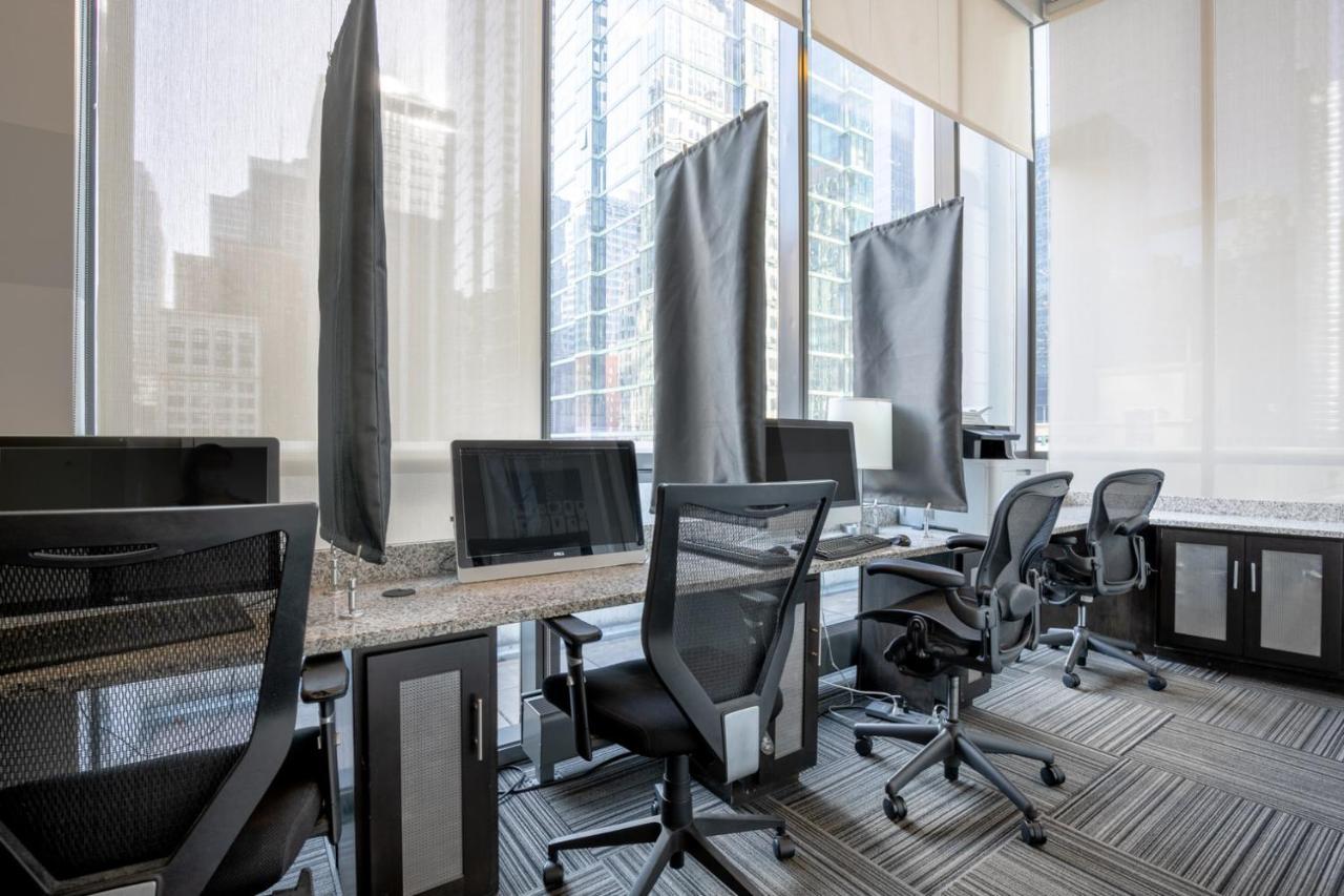 Loop 1br W Gym Pool Nr Financial District Chi-212
