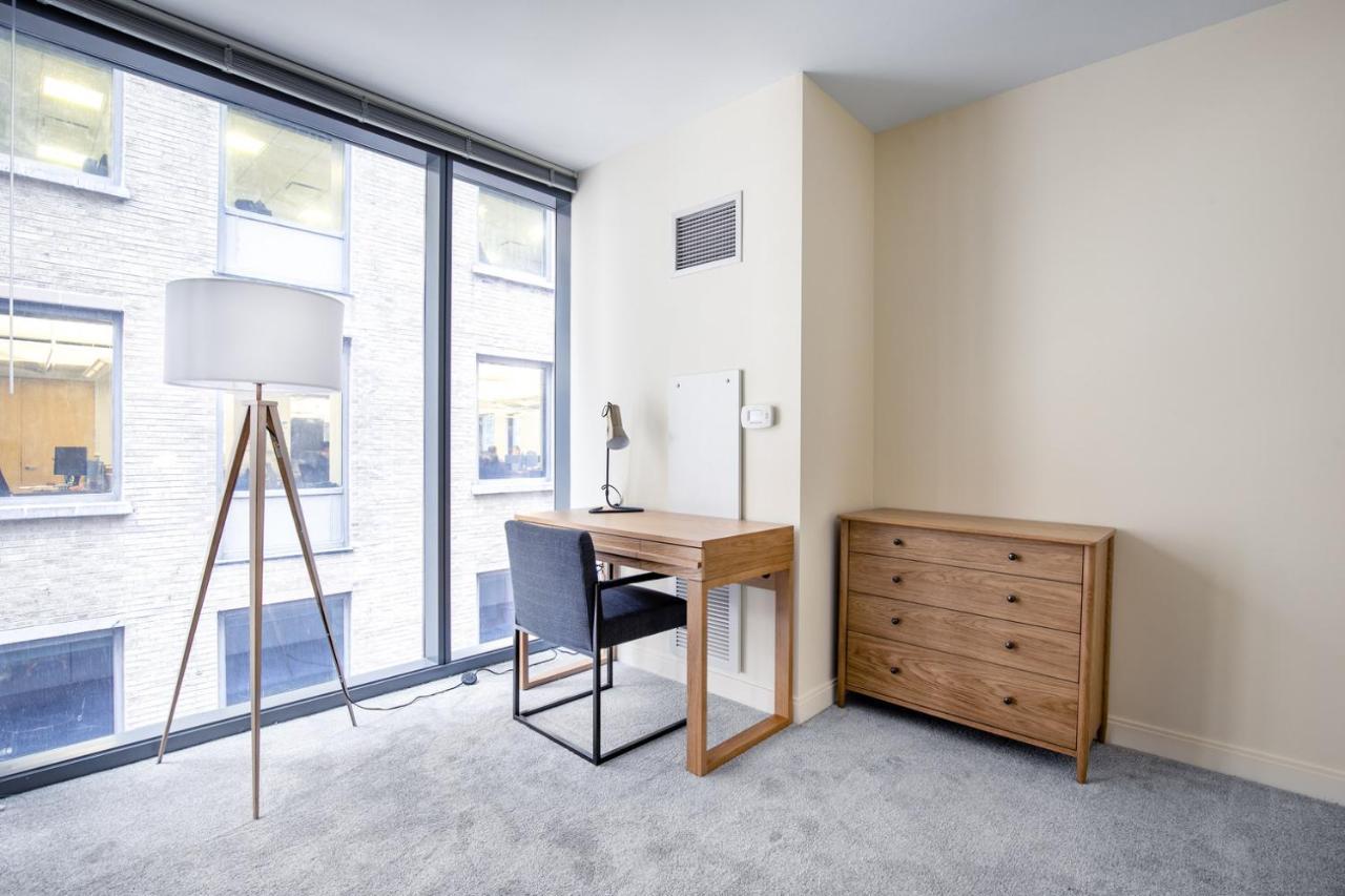 Loop 1br W Gym Pool Nr Financial District Chi-233