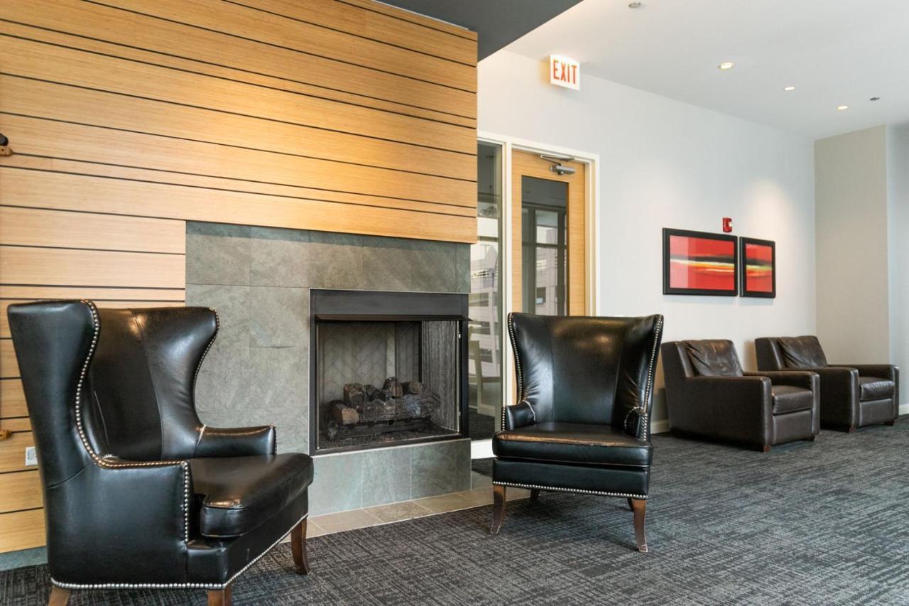 Loop W Pool Gym Lounge Nr Shops Chi-637 Apartment