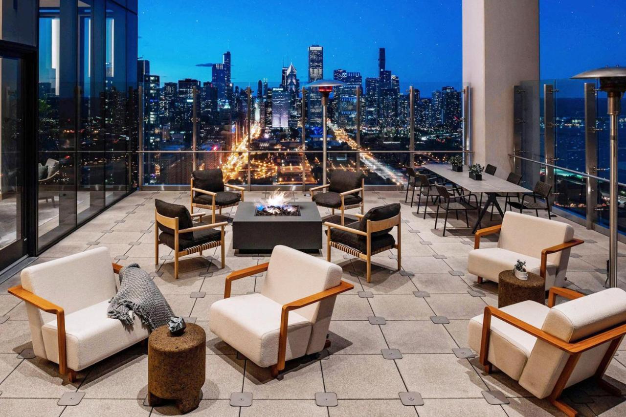 S Loop 1br W Pool Gym Nr Grant Park Chi-743 Chicago