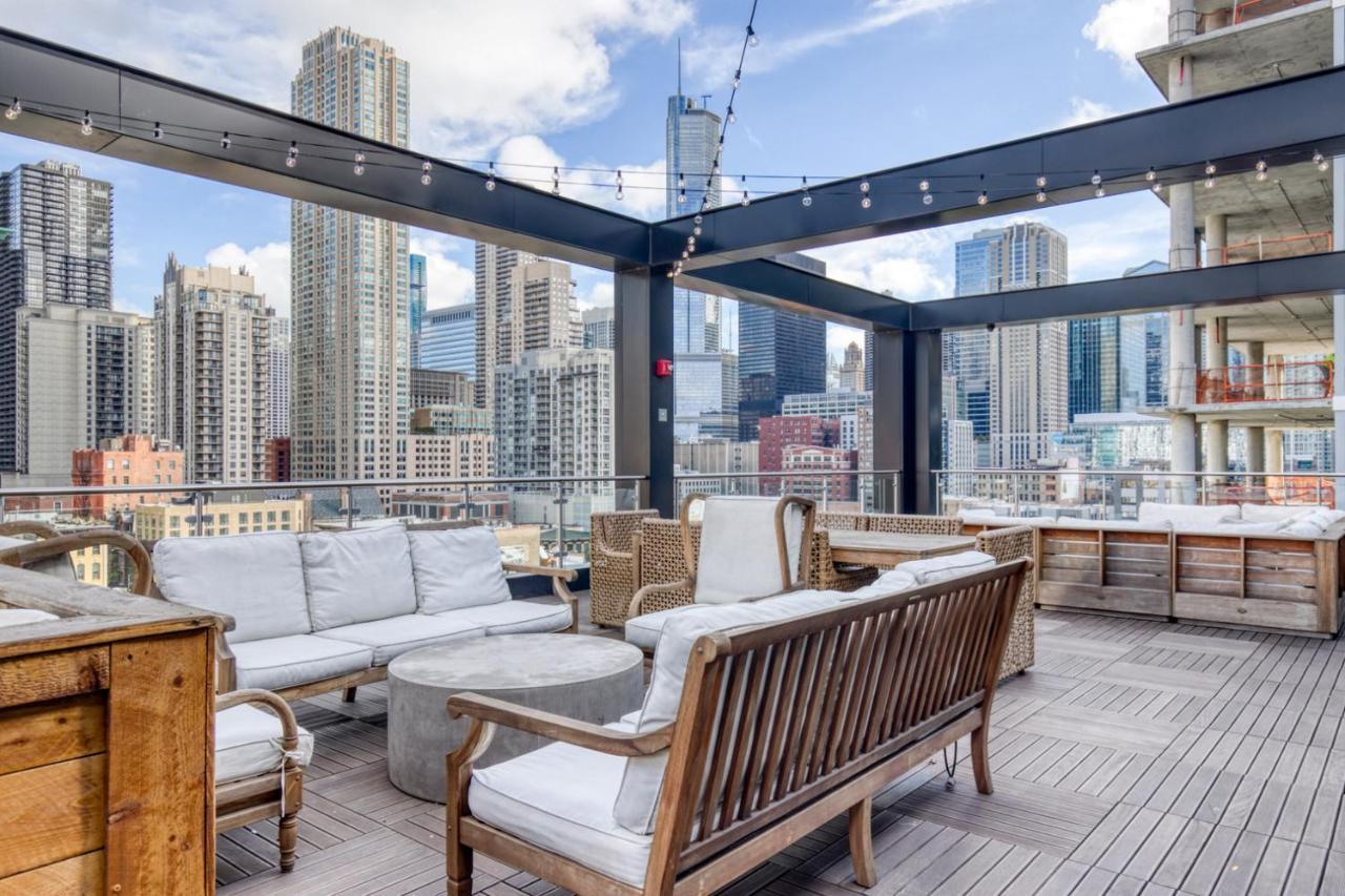 River North 1br W Gym Lounge Roof Nr Riverwalk Chi-897