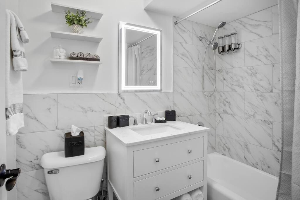 Charm Apartment *