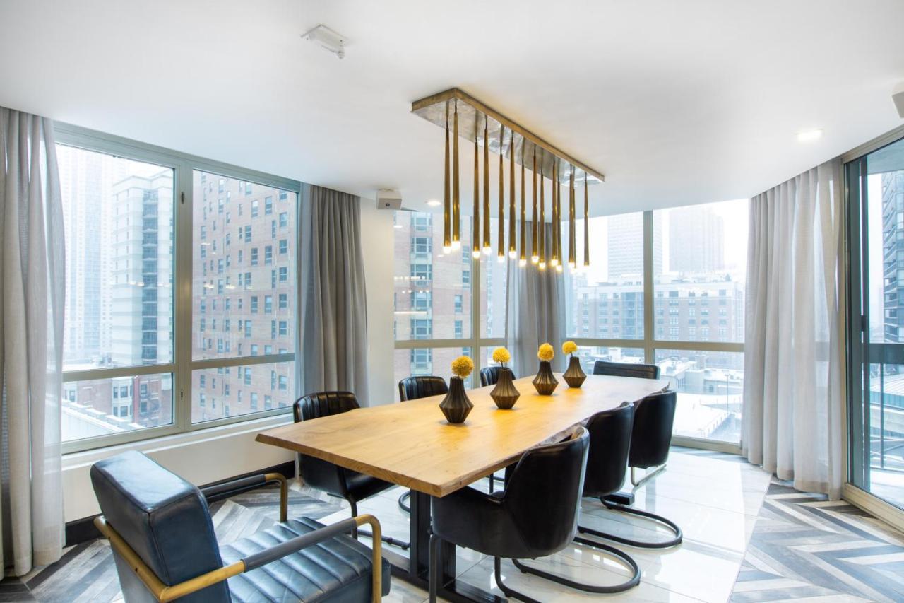 Gold Coast 2br W Gym Lounge 1 Block To L Chi-801 Apartment