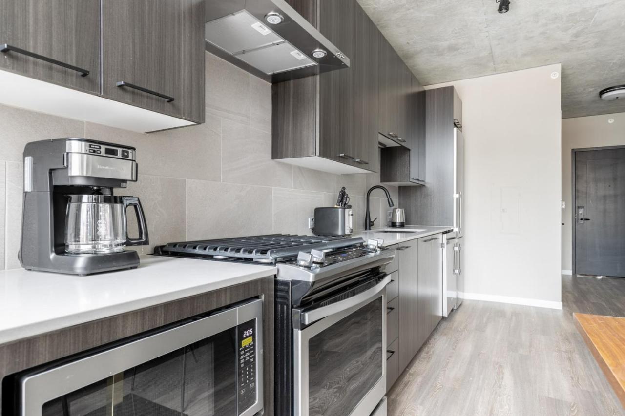 Apartment W Loop W Pool Gym Nr Restaurant Row Chi-264 Chicago