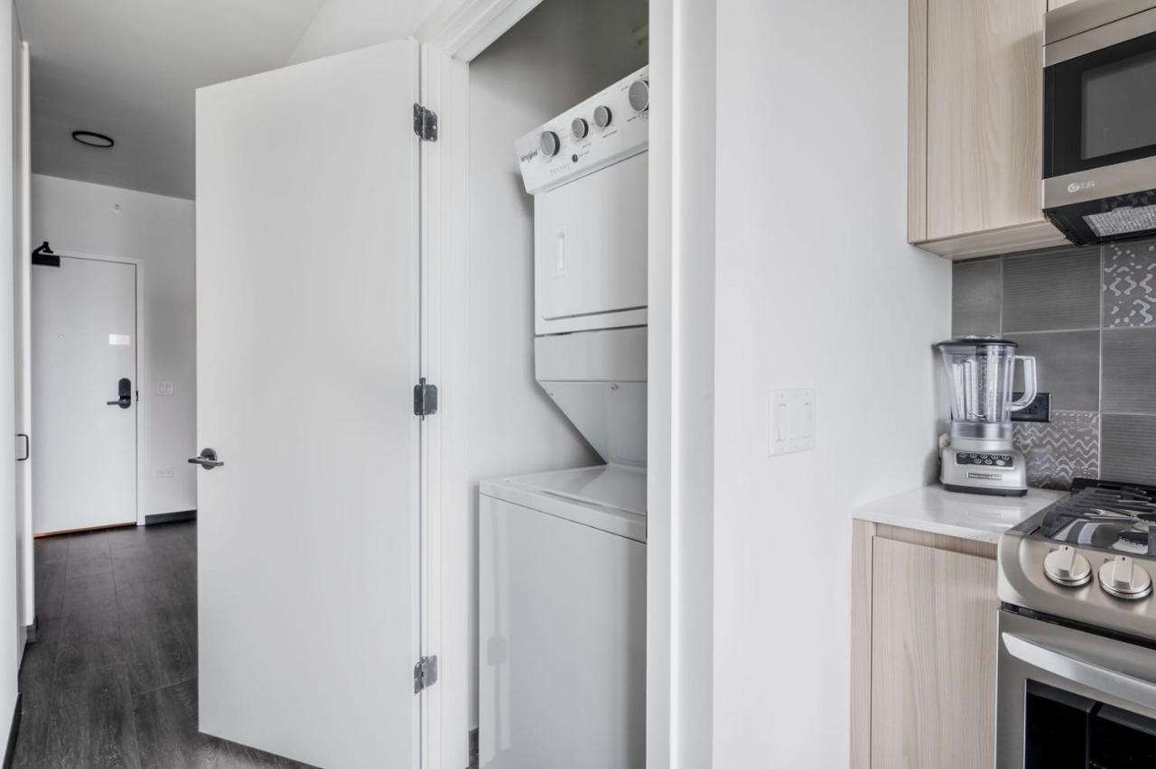 West Loop Jr 1br W Gym Pool Nr Fulton Market Chi-934 Apartment