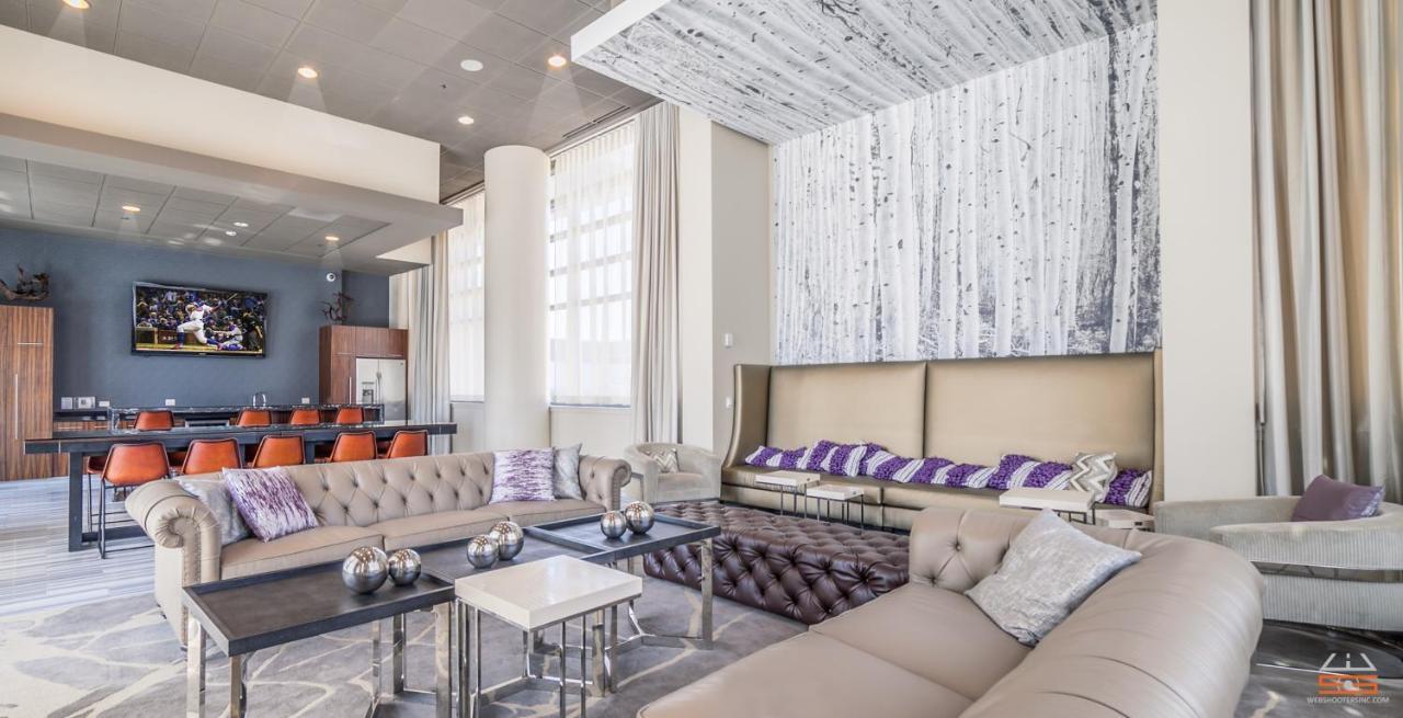 K2 Sky High With Stunning Views In West Loop Apartment Chicago
