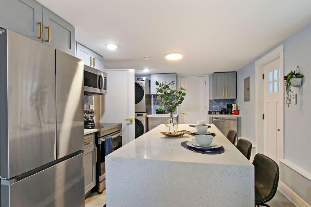 Apartment 2br Modern And Cozy Apt Logan Square Pet Friendly *