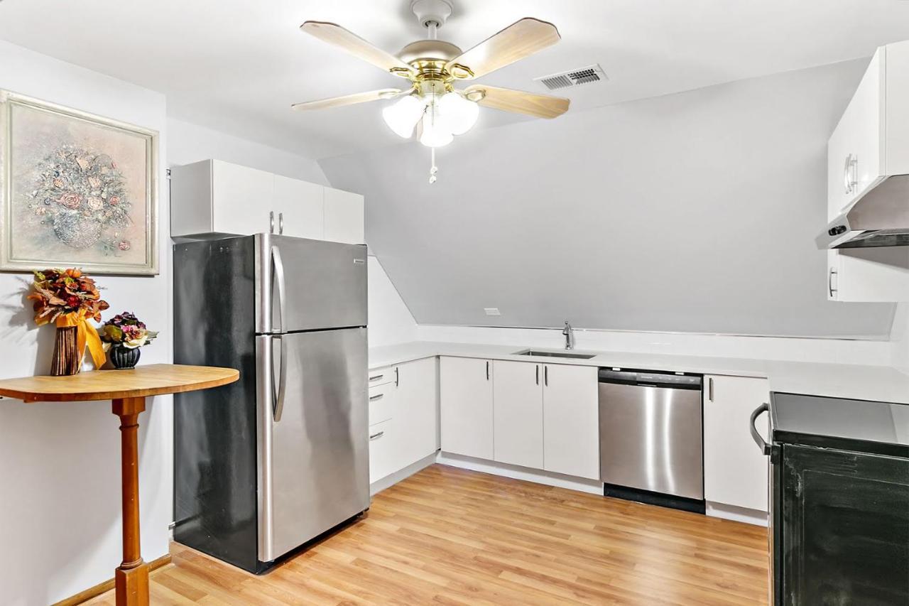 Apartment Logan Square - 2b:1b With Den *