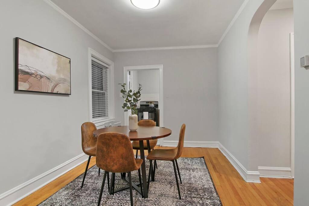 Relaxing 2br With Comfy Bedrooms - Lockwood 3 Apartment Chicago