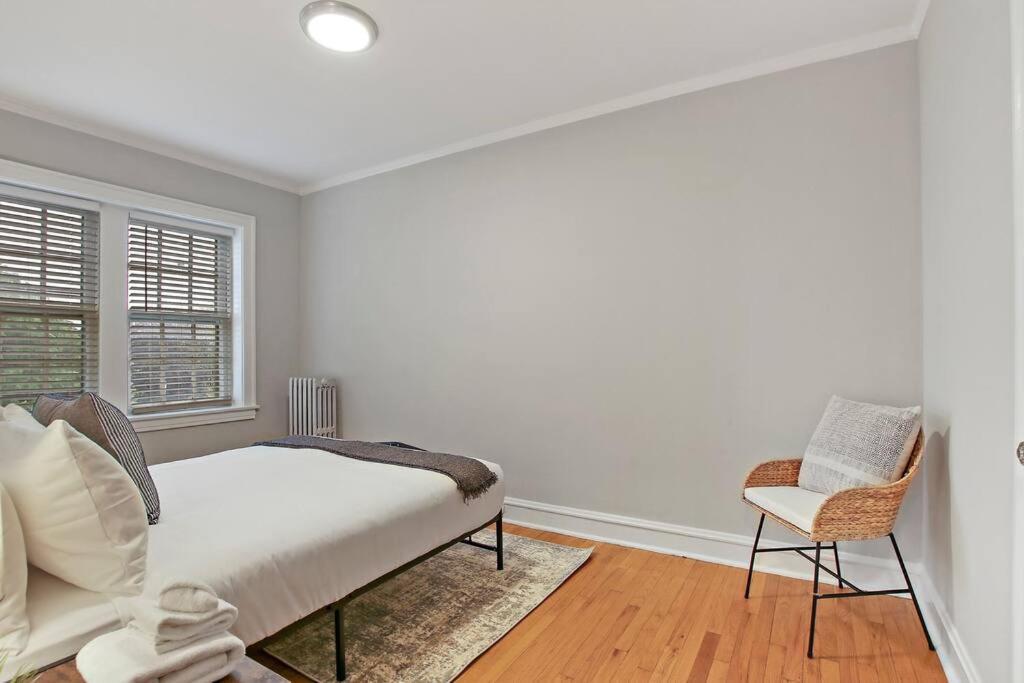 Relaxing 2br With Comfy Bedrooms - Lockwood 3 *