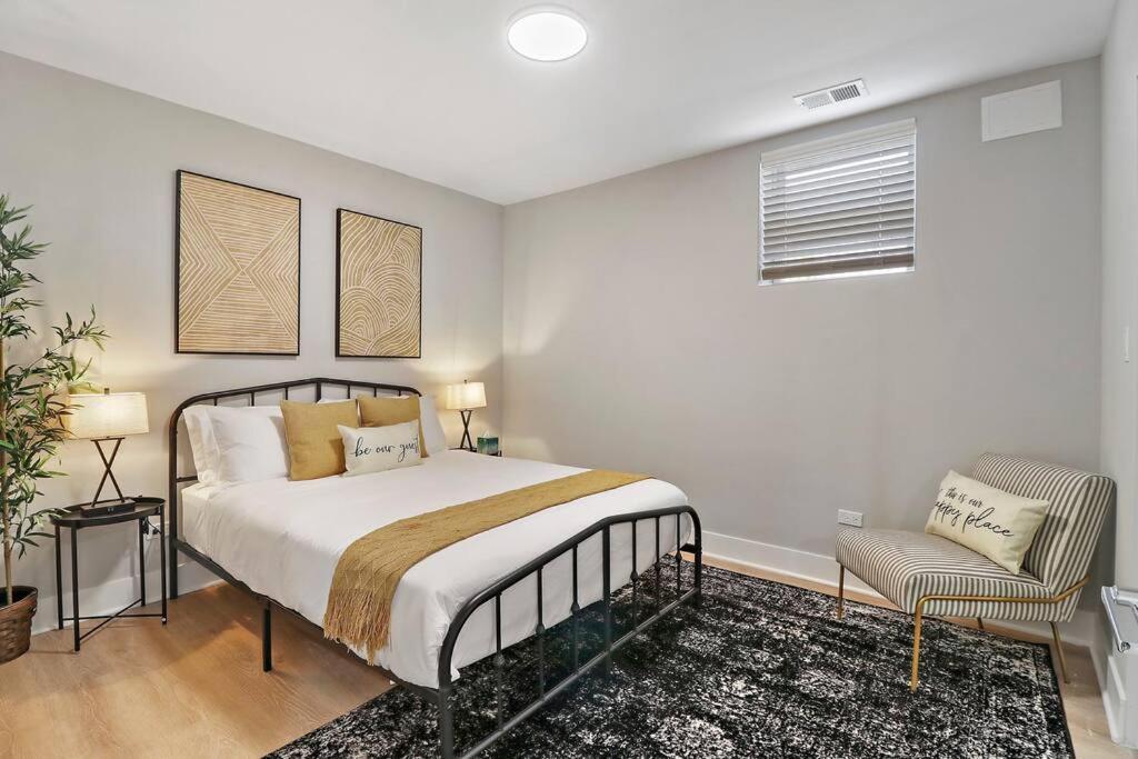 2br Luxurious Apt With In-unit Laundry - Ashland B Chicago