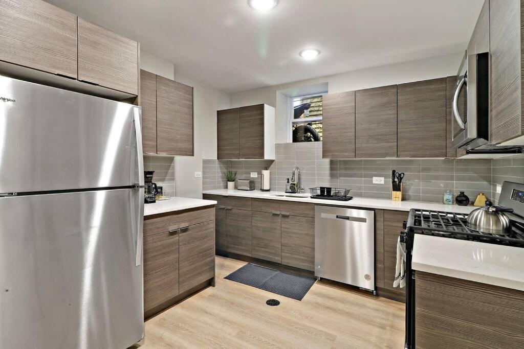 Apartment 2br Luxurious Apt With In-unit Laundry - Ashland B Chicago