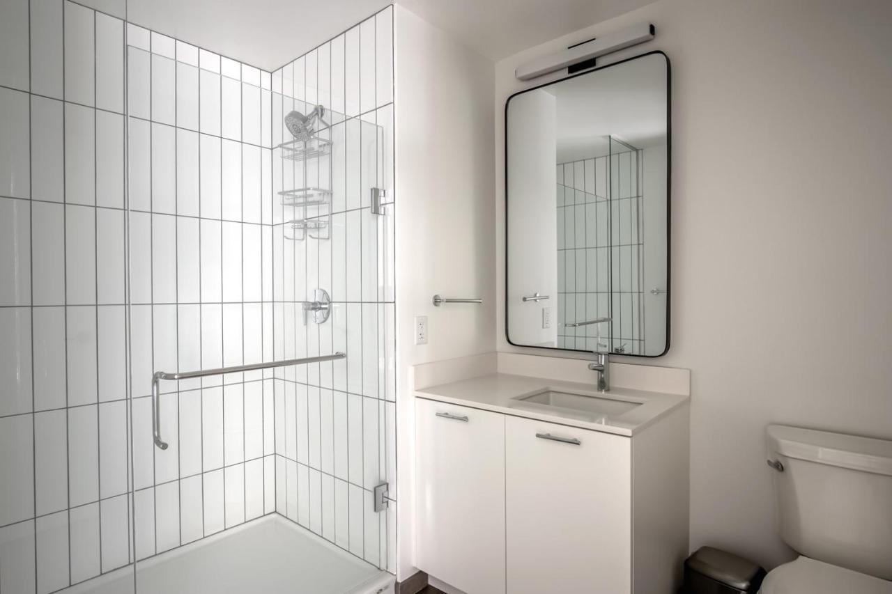 West Loop W Wd Gym Lounge Nr L Chi-773 Apartment *