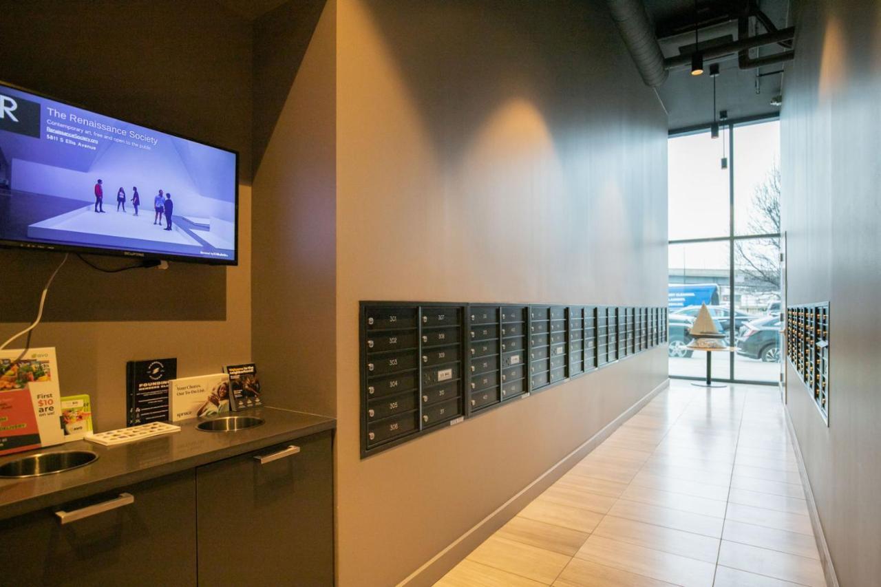 Apartment W Loop 2br W Gym Pool In Heart Of Greektown Chi-540