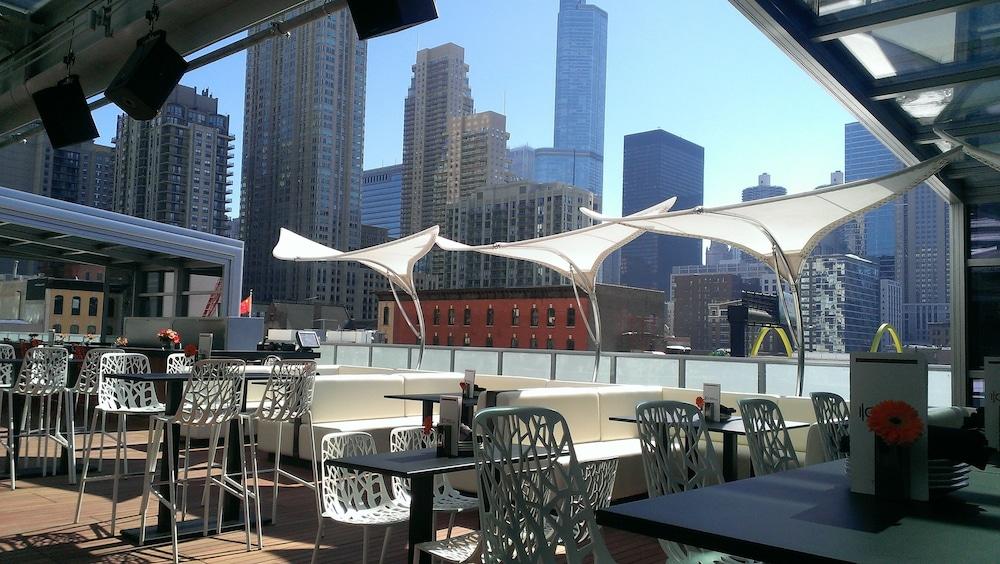Godfrey Hotel
