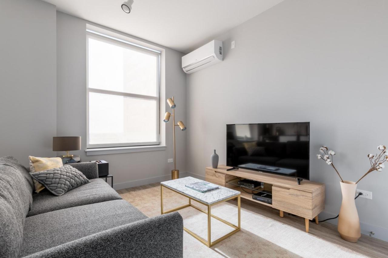 Apartment Loop 1br W Fitness Center Nr W Loop The L Chi-194 *