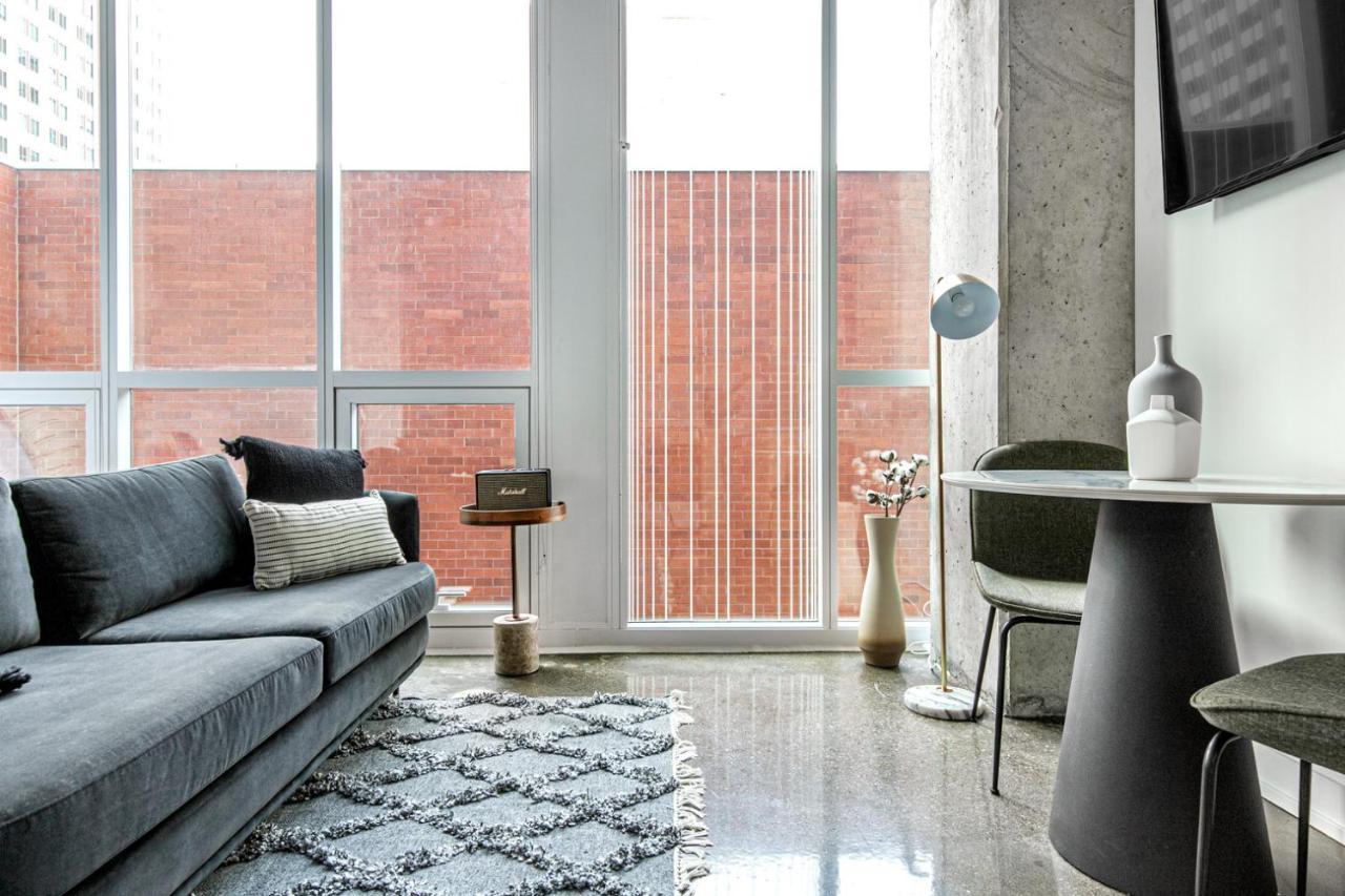 Apartment River N Studio W Gym Pool Nr L Stop Chi-366