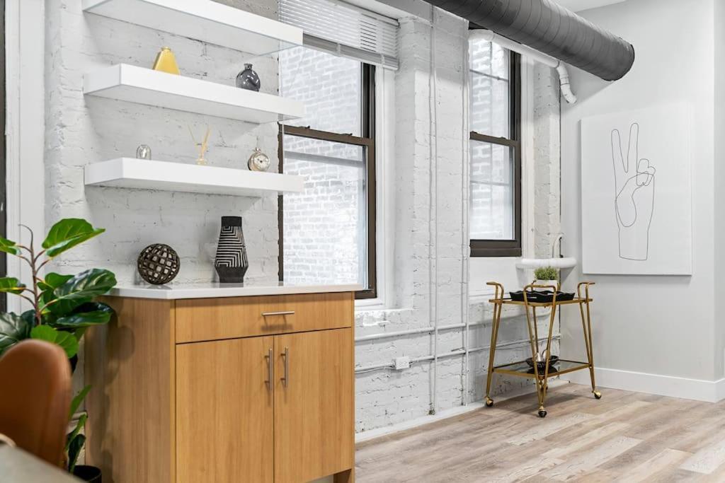 Apartamento Prime & Convenient 2br In River North - Hubbard 2 *
