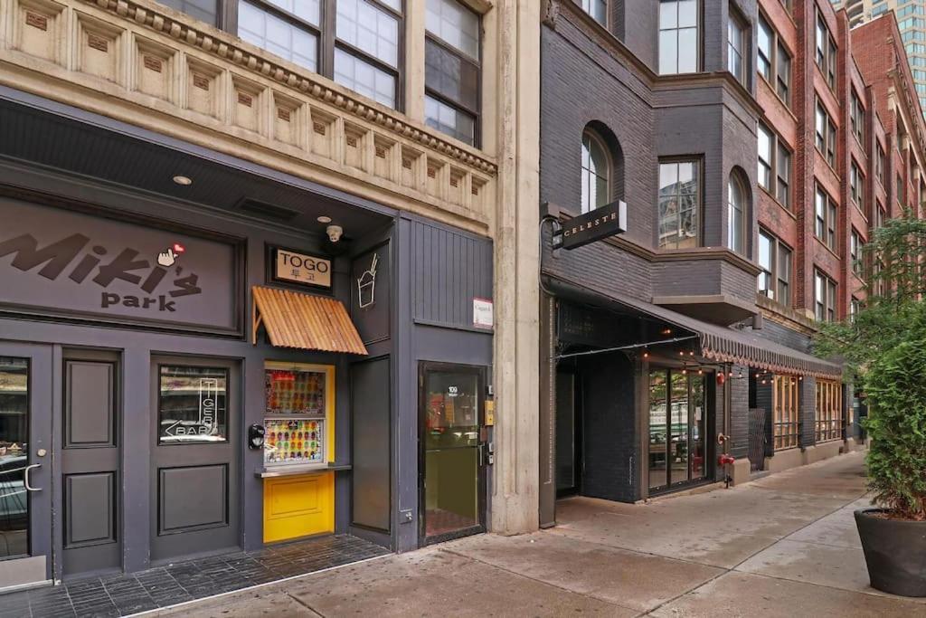 Apartamento Prime & Convenient 2br In River North - Hubbard 2 *
