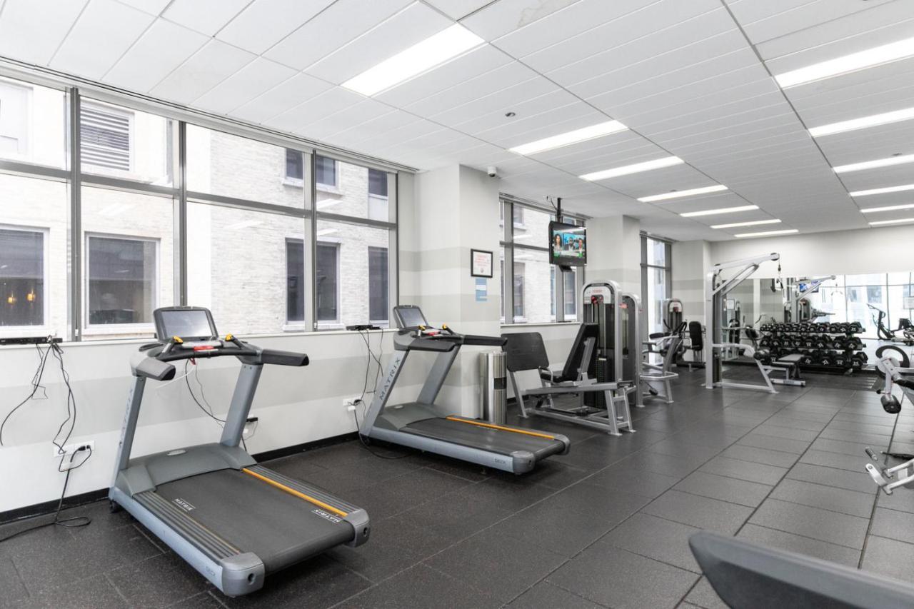 Apartment Amazing Loop W Pool Gym Nr L Chi-721 Chicago