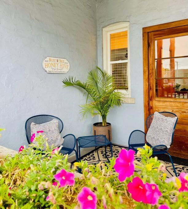 Beautiful 2bd 1ba *