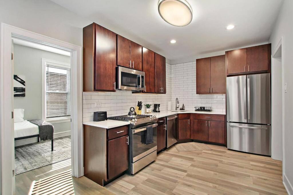 Apartment Great Location! 15 Min From Dt -historic Hyde Park *