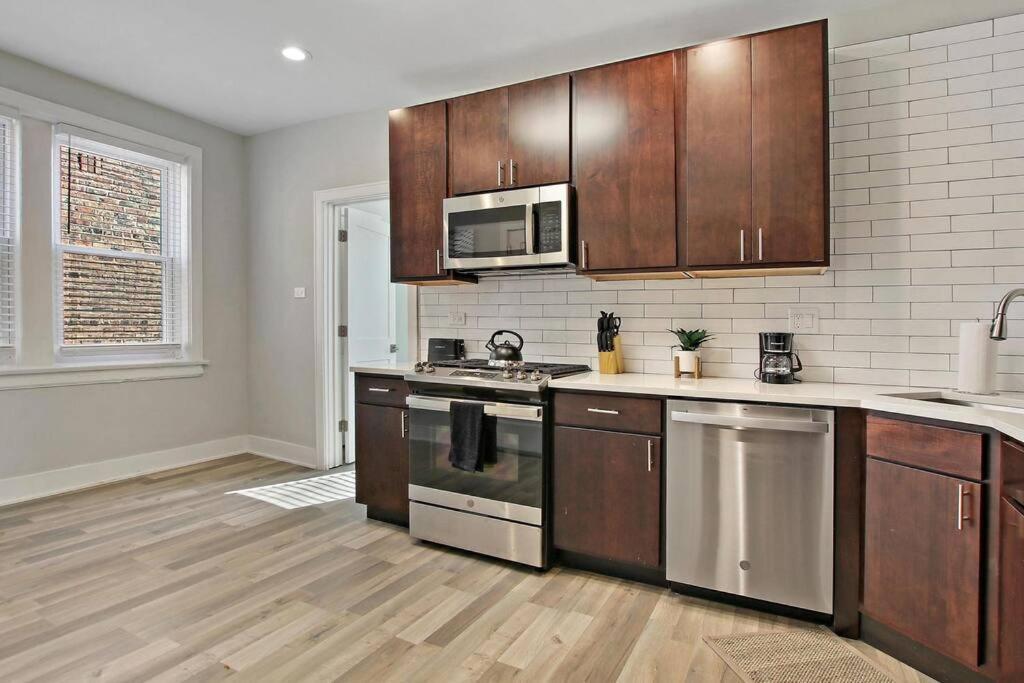 Apartment Great Location! 15 Min From Dt -historic Hyde Park Chicago