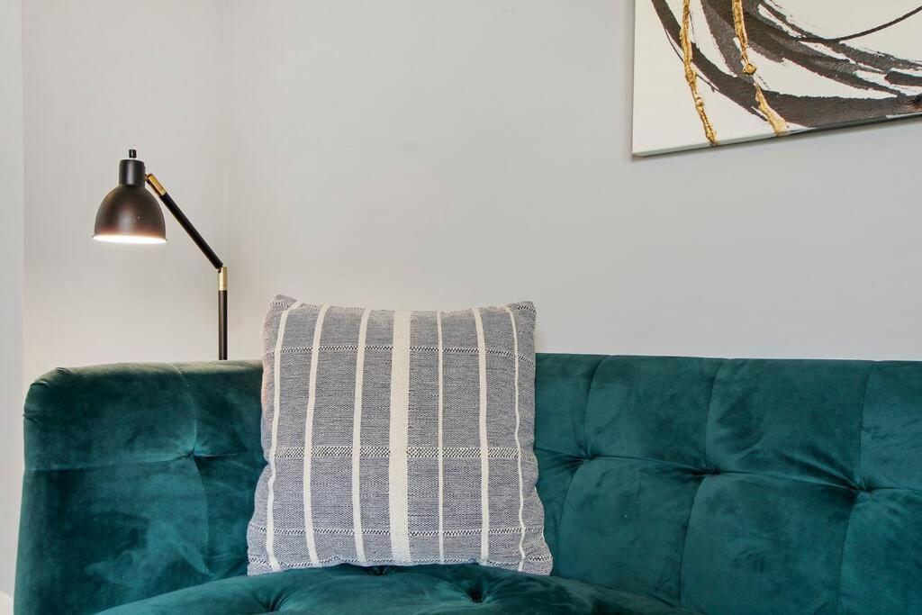 1br Vibrant & Inviting Apt In - Montrose 2e Apartment *
