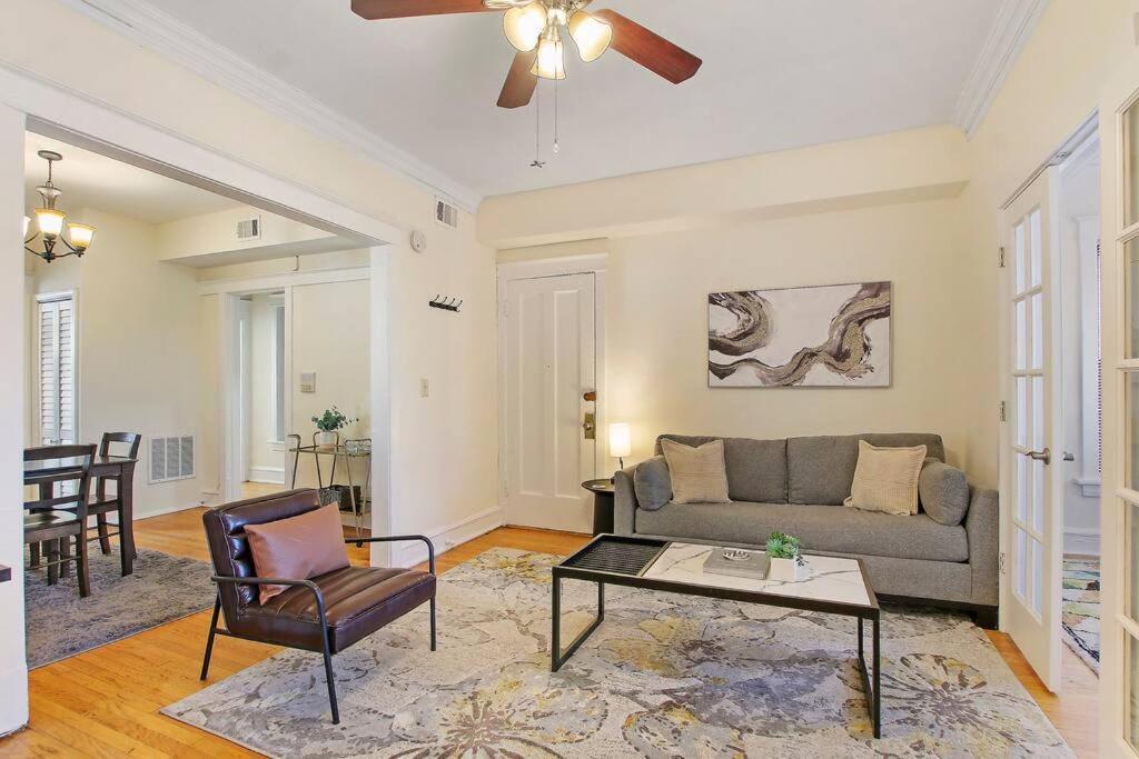 Cozy & Inviting 2br - Sunnyside 3f Apartment *