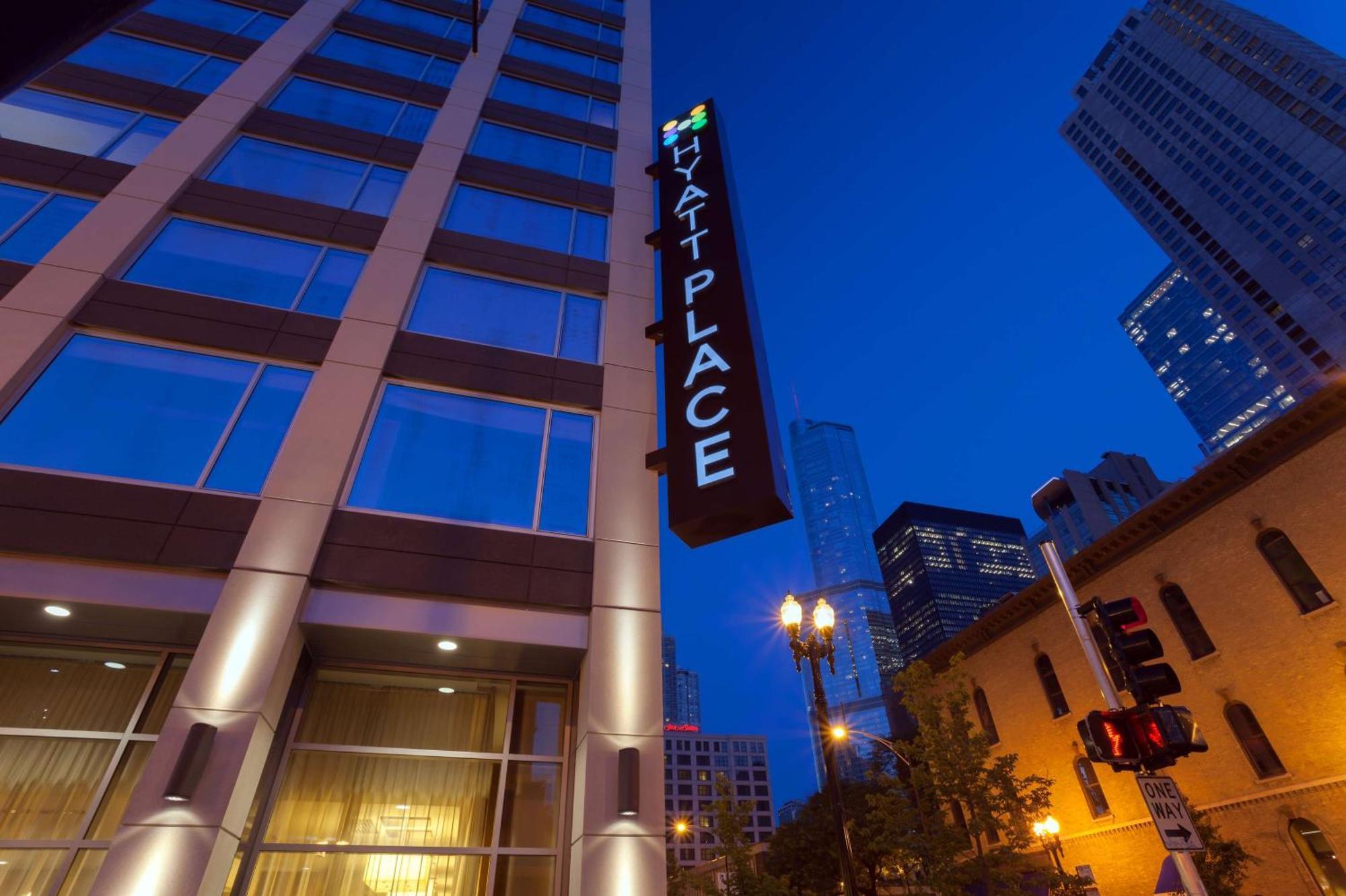 Hyatt Place River North 3*