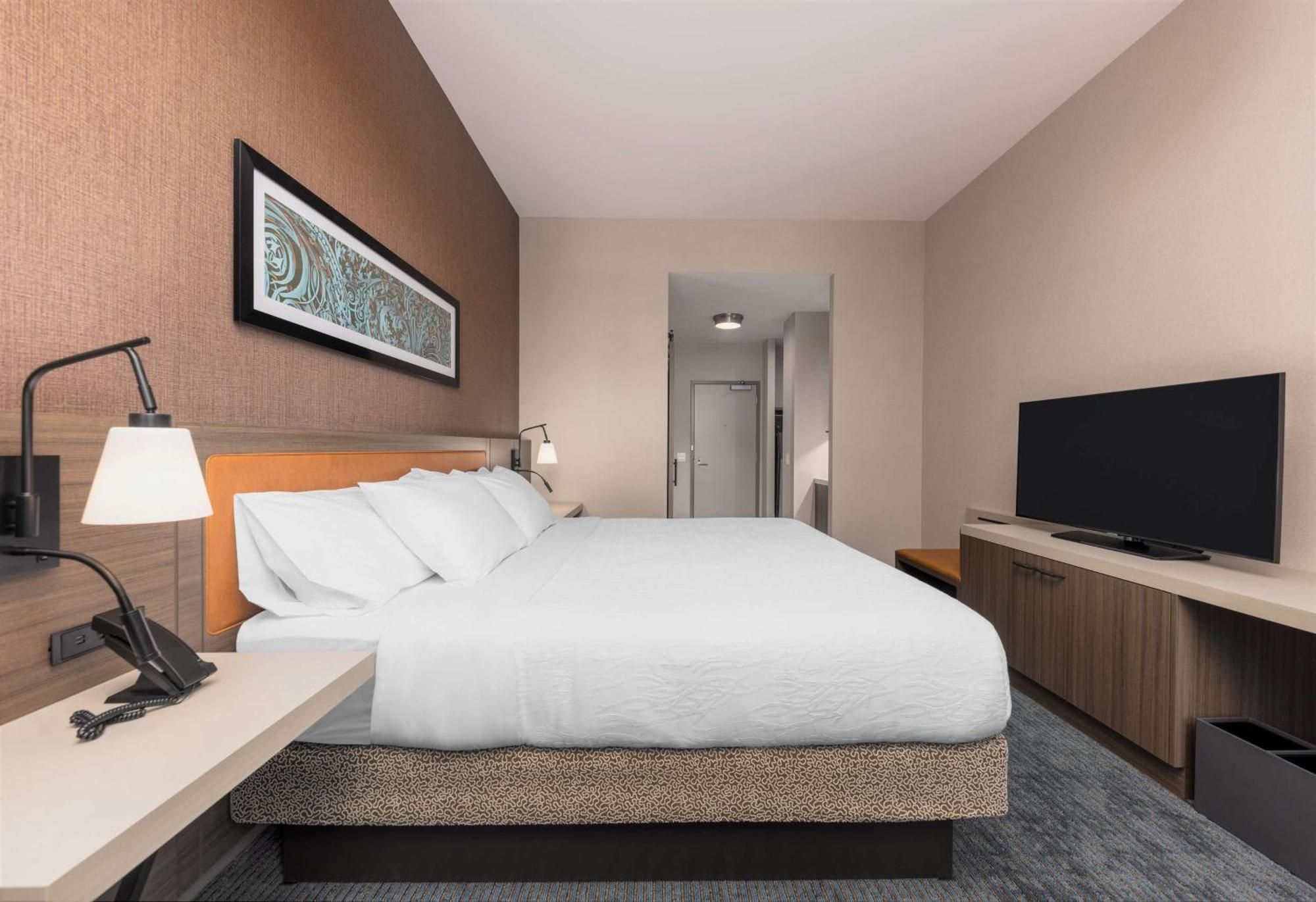Hilton Garden Inn- Loop Hotel 3*