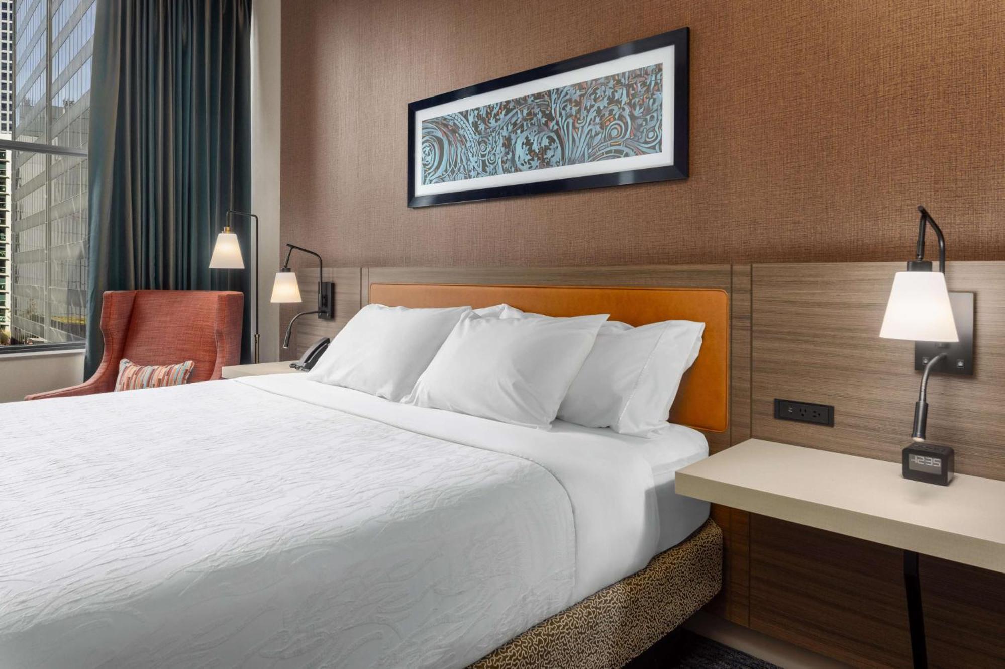 Hilton Garden Inn- Loop Hotel 3*