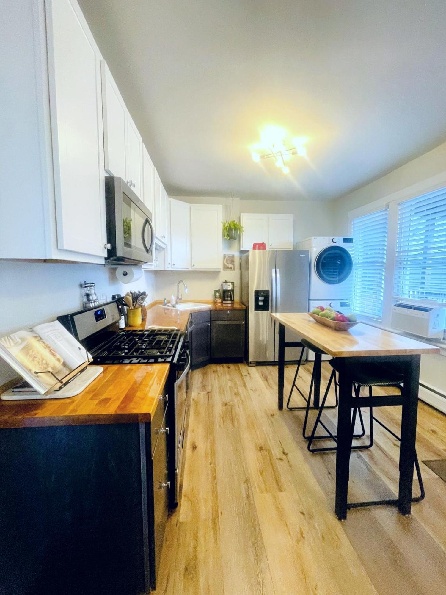 Beautiful 2bd 1ba *