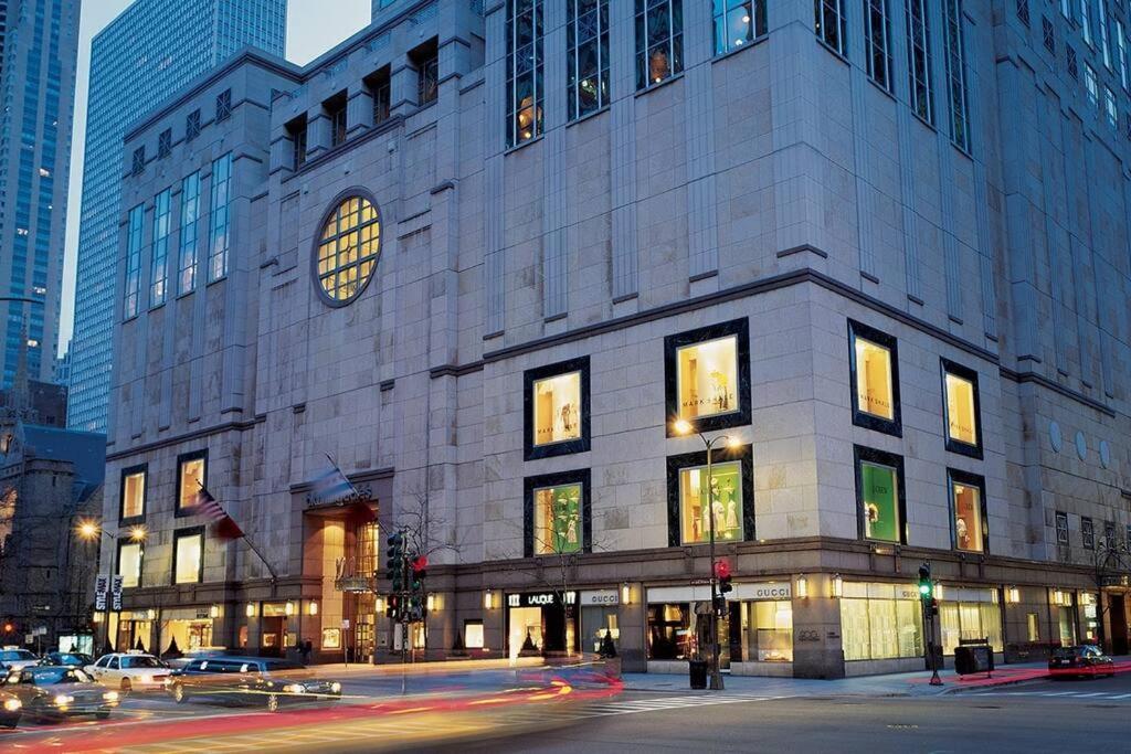 Beautiful Magnificent Mile Street That Sleeps 8 Guests Apartment Chicago