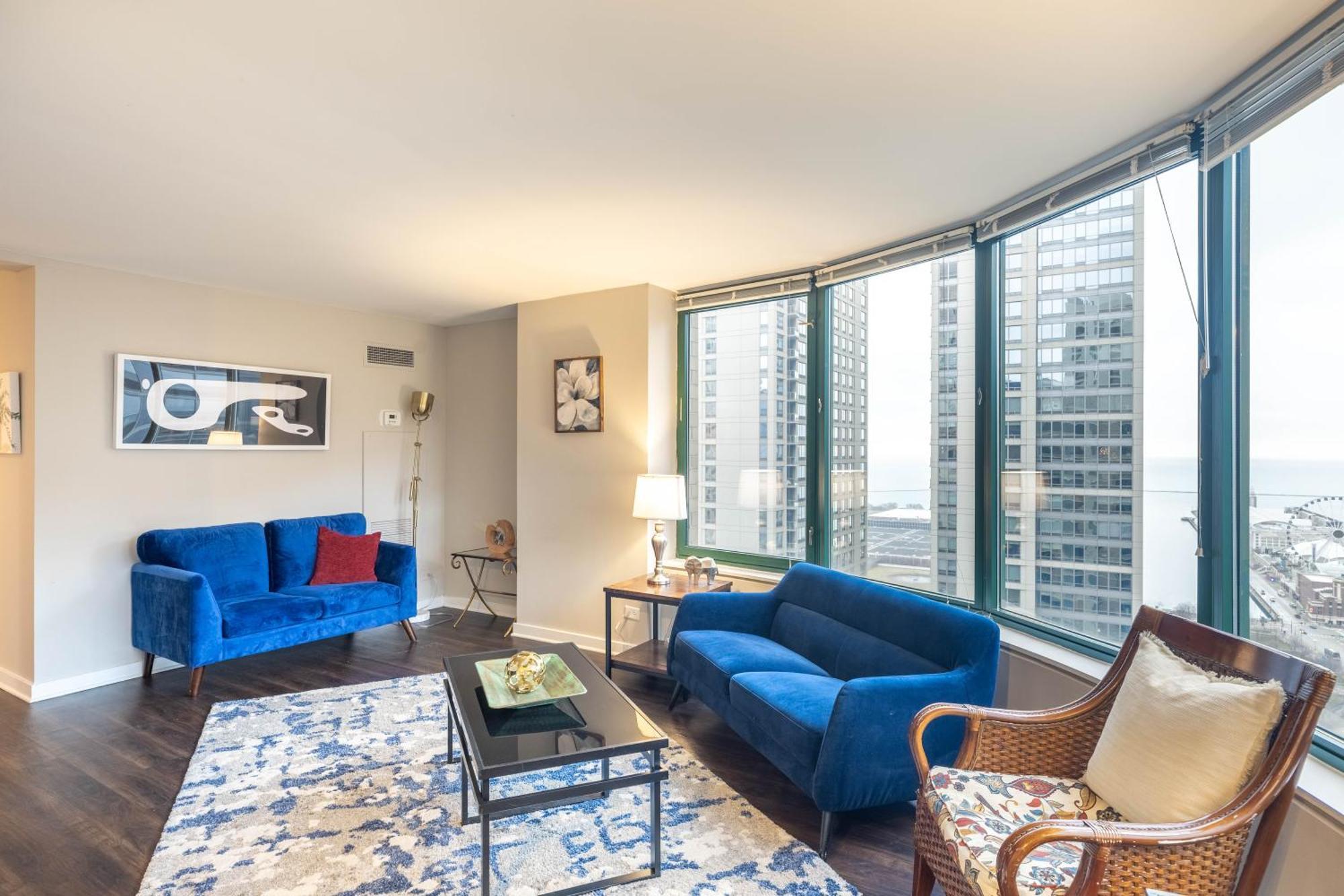 Captivating With Pier Views, Pool And Gym *