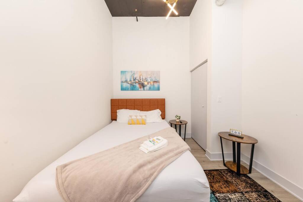 Spacious 5br Luxury Perfect For Group Sleeps 12 Near Mccormick Place, Grant Park And Soldier Field Apartment Chicago
