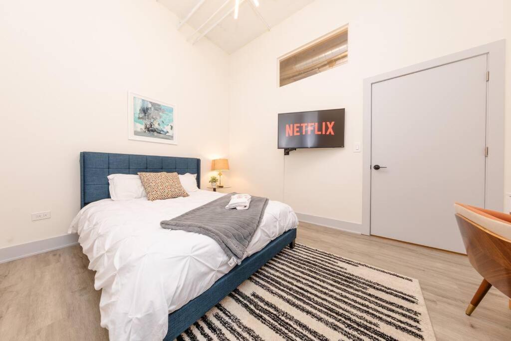 Mccormick 5br With 3ba Luxury For Groups Up To 12 Guests With Optional Parking And Gym Access *