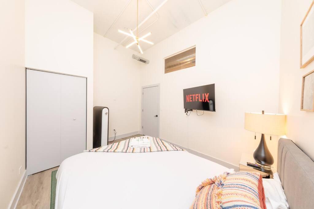 Mccormick 5br With 3ba Luxury For Groups Up To 12 Guests With Optional Parking And Gym Access *