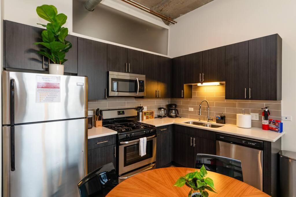 Apartment Family-friendly 3br Near Mccormick Place, Soldier Field & Shedd Aquarium, A Prime South Loop Spot