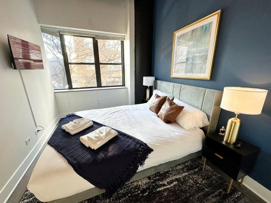 Apartment Mccormick 3br/2ba Family Oasis For Up To 8 Guests With Optional Parking & Gym *