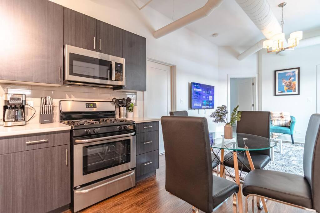 Cozy 420-friendly 3br Retreat Near Mccormick Place, Grant Park And Soldier Field