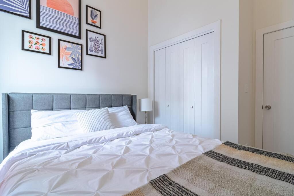 Mccormick Place 420 Friendly 3br/2ba With Optional Parking For Up To 8 Guests Apartment Chicago