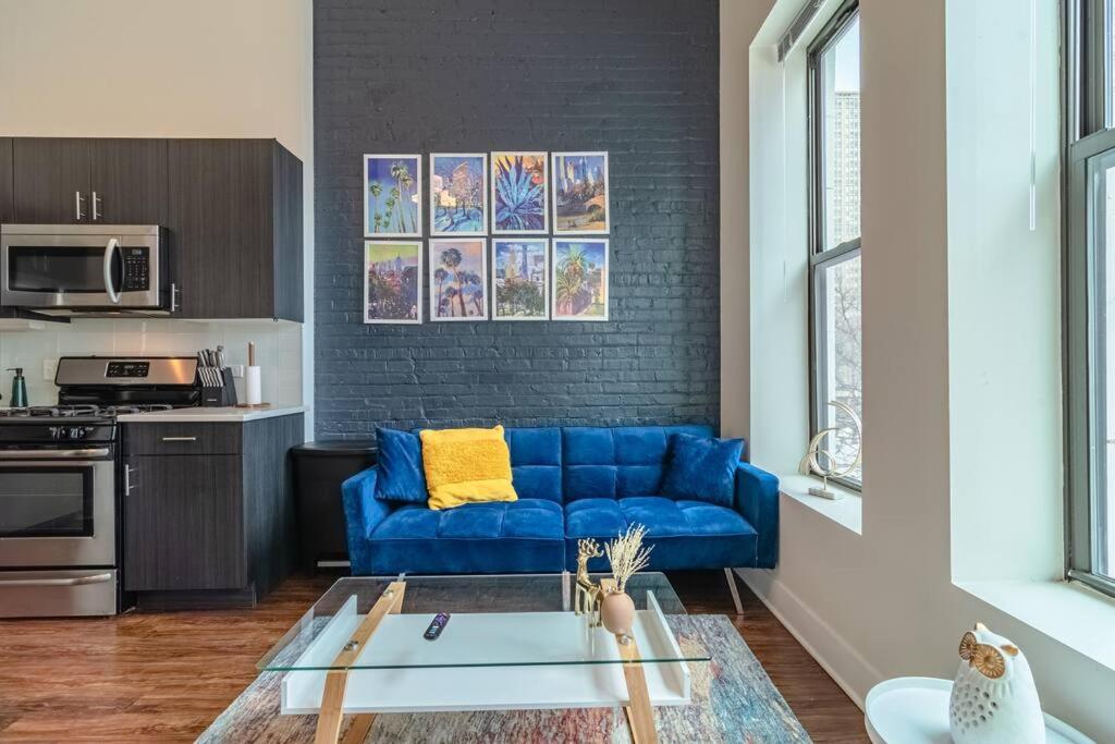 Mccormick Place 420 Friendly 2br/2ba With Optional Parking For Up To 6 Guests Apartment *
