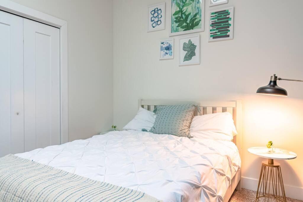 Mccormick Place 420 Friendly 3br/2ba With Optional Parking For Up To 8 Guests