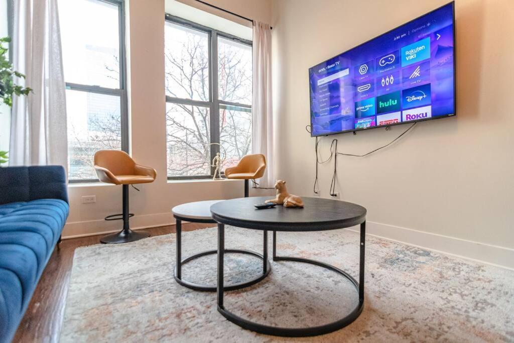 Mccormick Place 420 Friendly 3br/2ba With Optional Parking For Up To 8 Guests Apartment *