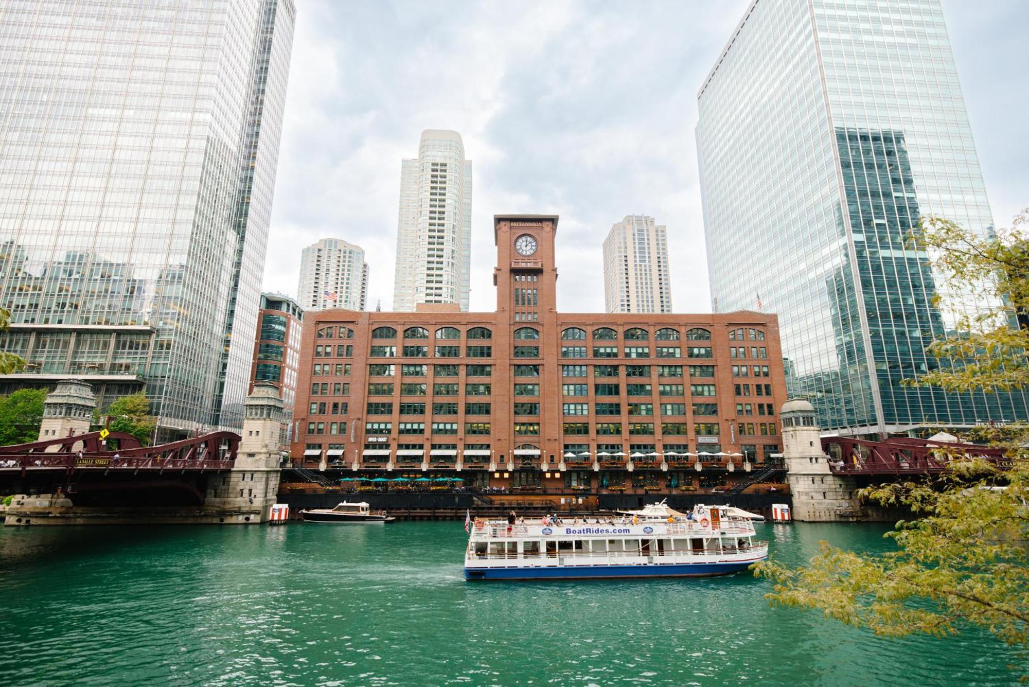Hotel Voco Chicago Downtown - Riverwalk By Ihg