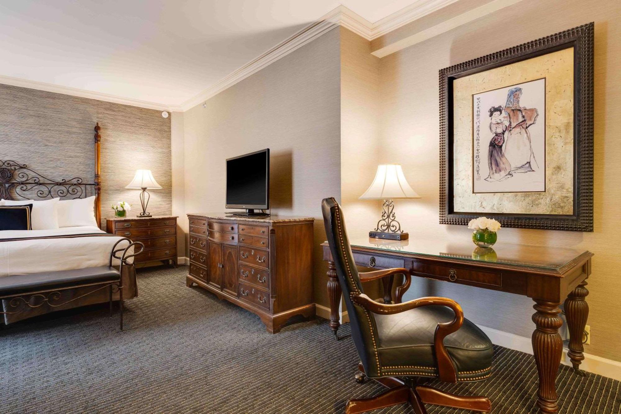 Hotel The Whitehall Hotel, Best Western Premier Collection 3*