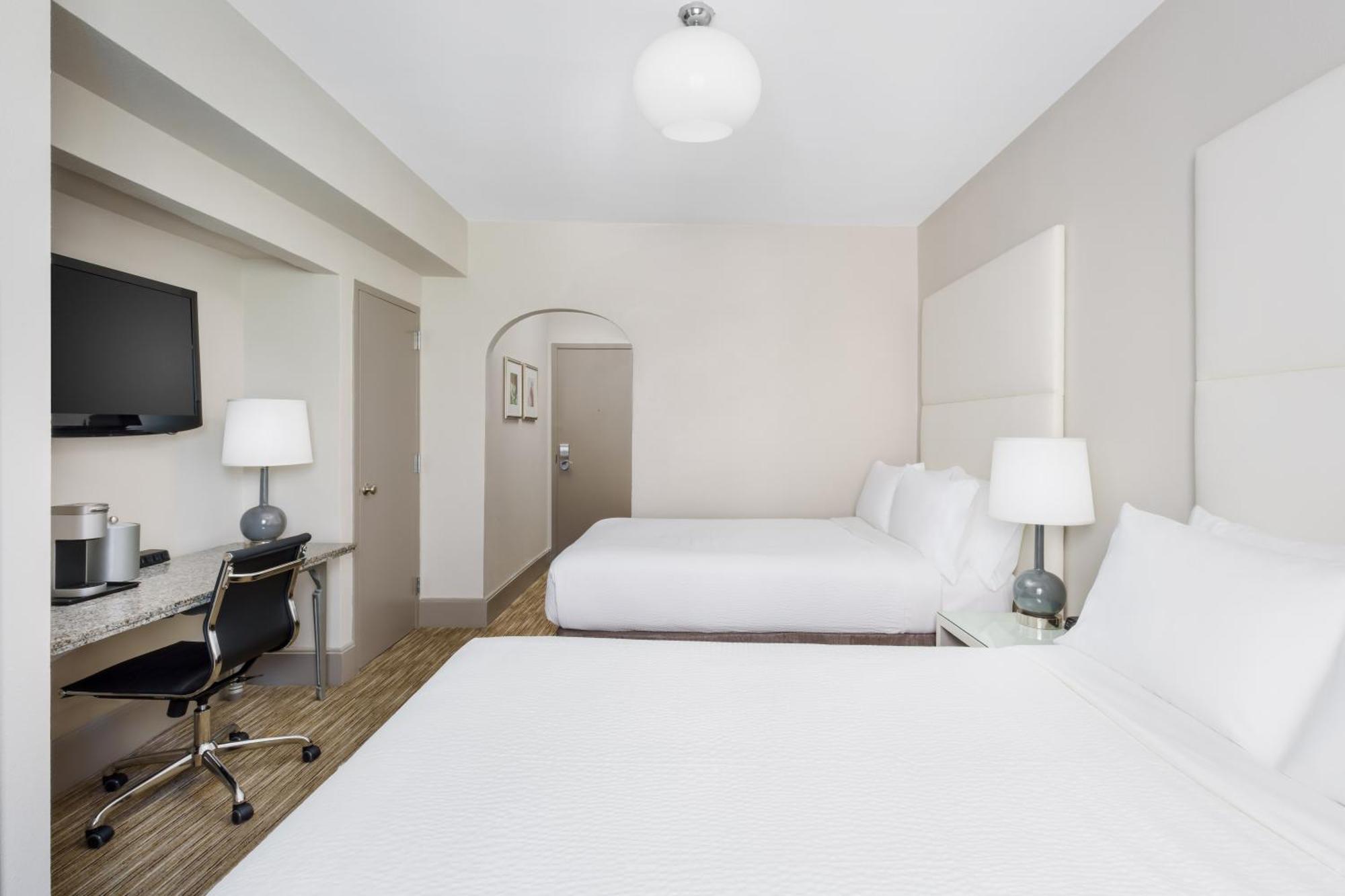 Holiday Express - Magnificent Mile By Ihg Hotel Chicago